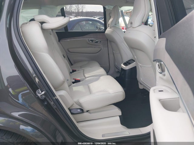 2024 VOLVO XC90 RECHARGE PLUG-IN HYBRID YV4H60CE2R1236114 Photo 7