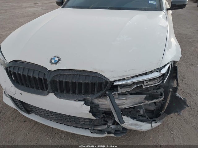 3MW5R1J07M8B49210 BMW 330I