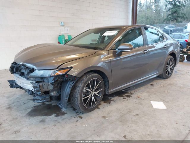 2022 TOYOTA CAMRY 4T1G11AK5NU039714 Photo 1
