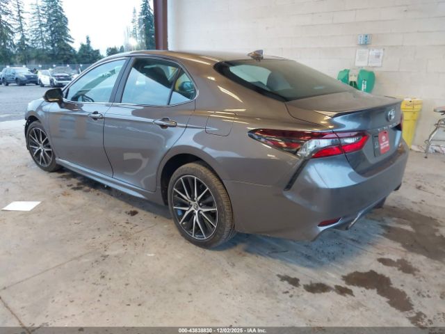 2022 TOYOTA CAMRY 4T1G11AK5NU039714 Photo 2