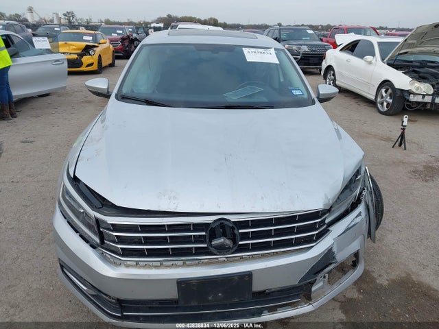 Продажа на аукционе авто 2017 Volkswagen Passat 1.8t Se, vin: 1VWGT7A37HC003928, номер лота: 43838834