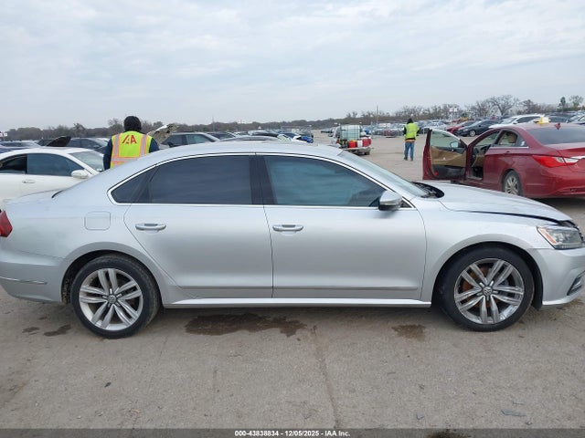 Продажа на аукционе авто 2017 Volkswagen Passat 1.8t Se, vin: 1VWGT7A37HC003928, номер лота: 43838834
