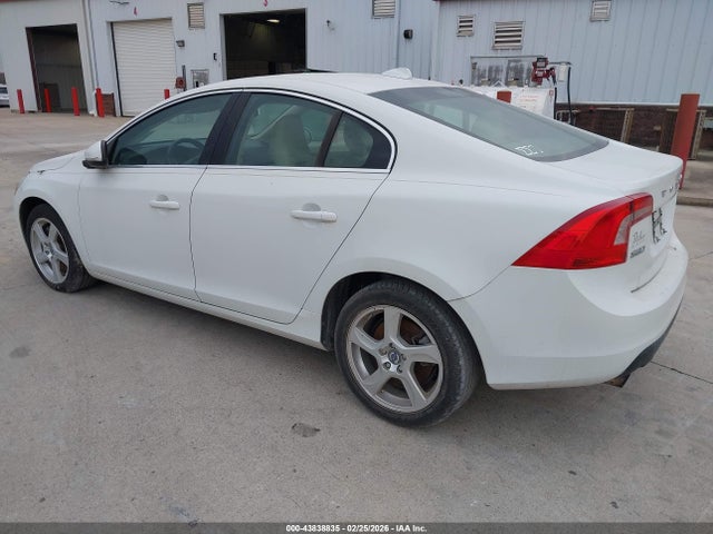 2012 VOLVO S60 YV1622FS8C2080627 Photo 2