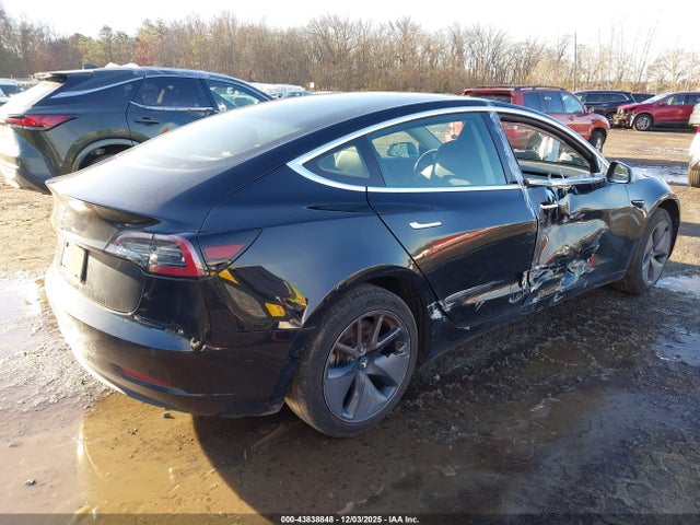 2019 TESLA MODEL 3 5YJ3E1EA4KF398825 Photo 5