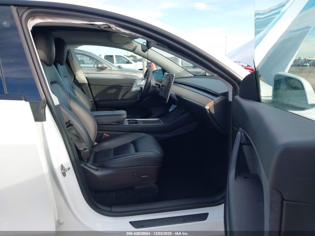 2021 TESLA MODEL Y 5YJYGAEE5MF299954 Photo 4