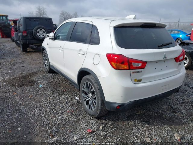 2017 MITSUBISHI OUTLANDER SPORT JA4AR3AU5HZ007363 Photo 2