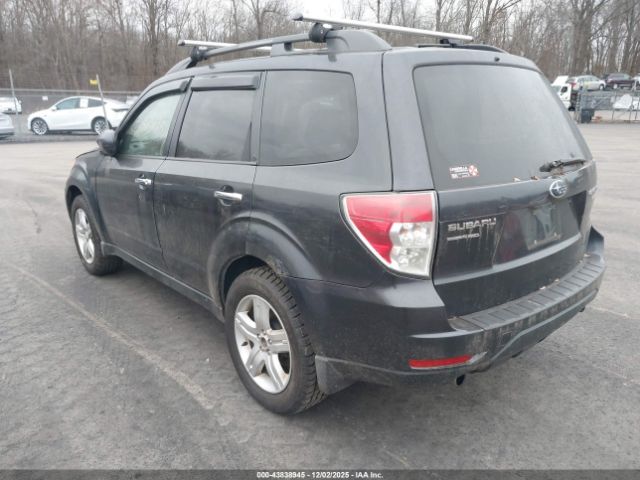 2010 SUBARU FORESTER JF2SH6CC1AH764485 Photo 2