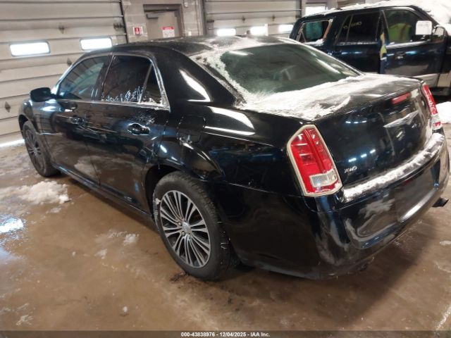 2014 CHRYSLER 300 2C3CCAGG5EH207021 Photo 2