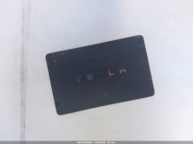 2020 TESLA MODEL Y 5YJYGDEE4LF056037 Photo 10