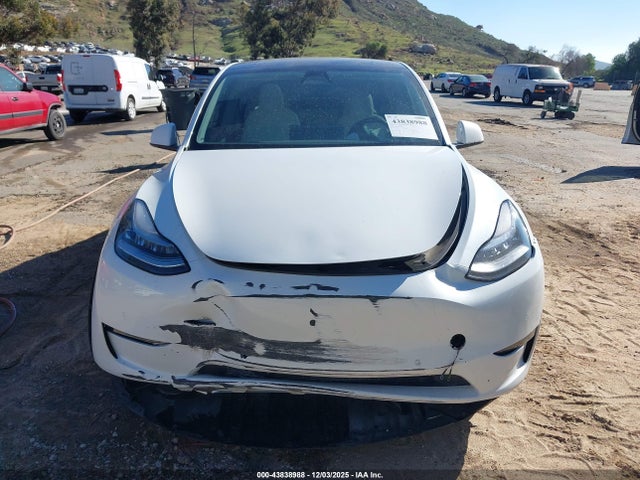 5YJYGDEE4LF056037 Tesla Model Y