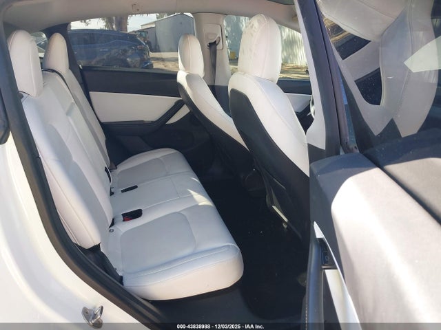 2020 TESLA MODEL Y 5YJYGDEE4LF056037 Photo 7