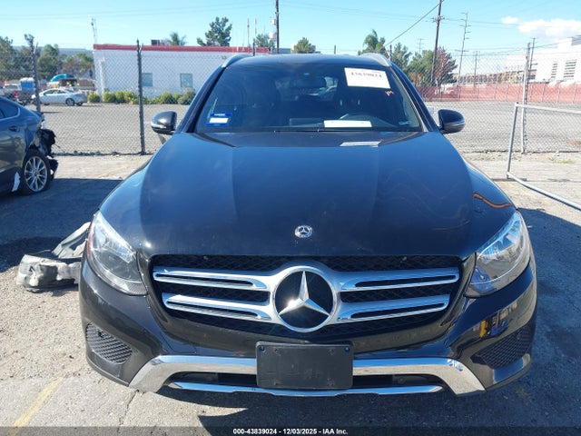 WDC0G4JB3KF563380 Mercedes-Benz GLC 300