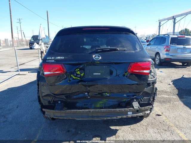 WDC0G4JB3KF563380 Mercedes-Benz GLC 300