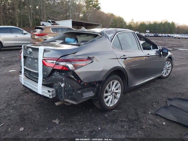 Продаж на аукціоні авто 2024 Toyota Camry Le, vin: 4T1C11AKXRU910269, номер лоту: 43839025