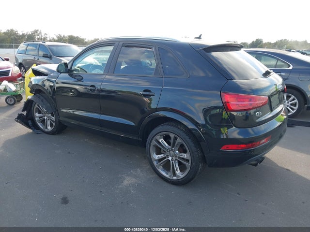 2018 AUDI Q3 WA1BCCFS1JR019075 Photo 2