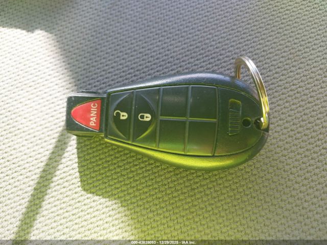 2019 JEEP CHEROKEE 1C4PJLCX7KD123487 Photo 10