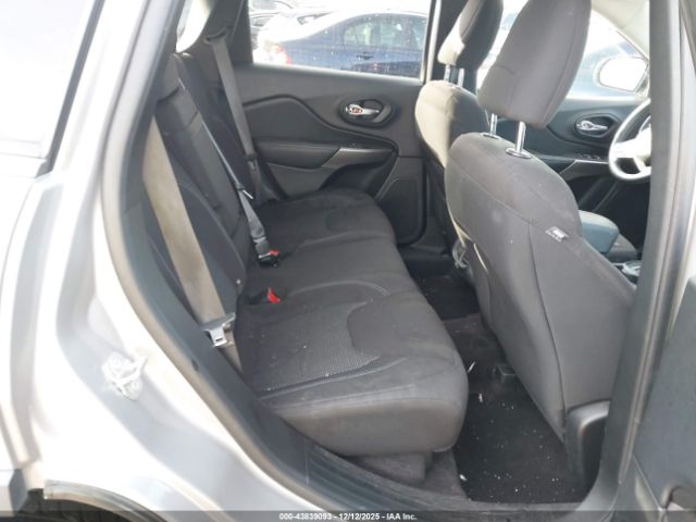 2019 JEEP CHEROKEE 1C4PJLCX7KD123487 Photo 7