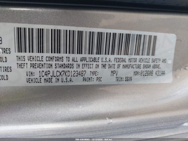 2019 JEEP CHEROKEE 1C4PJLCX7KD123487 Photo 8