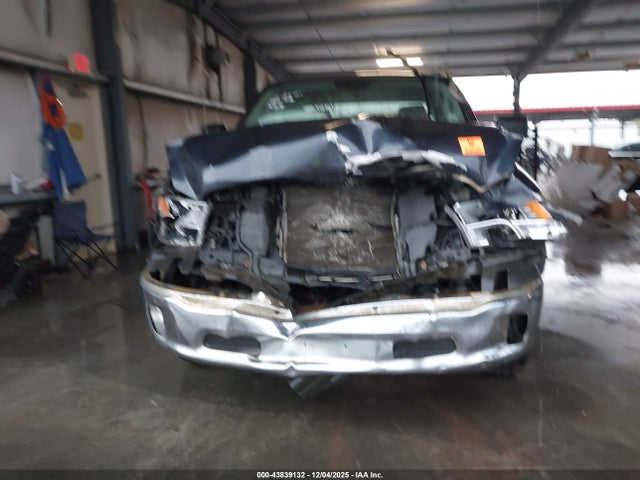 Продажа на аукционе авто 2019 Ram 1500 Classic Tradesman  4x4 6'4 Box, vin: 1C6RR7FT7KS725102, номер лота: 43839132