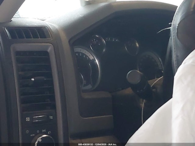 Продажа на аукционе авто 2019 Ram 1500 Classic Tradesman  4x4 6'4 Box, vin: 1C6RR7FT7KS725102, номер лота: 43839132