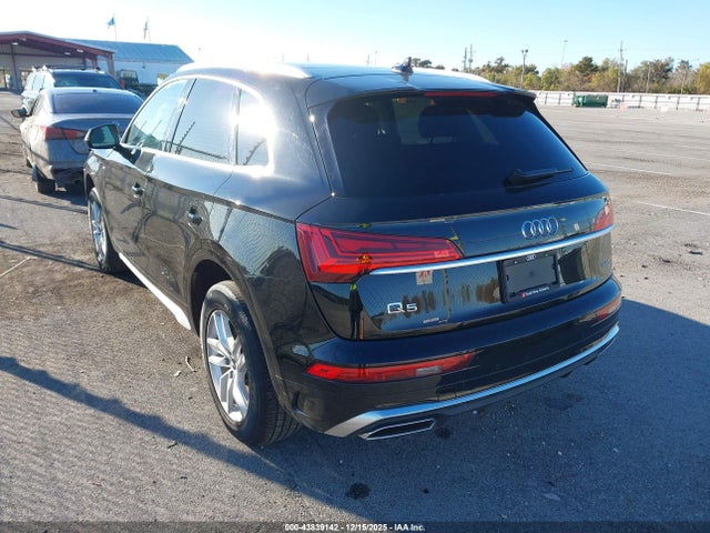 2023 AUDI Q5 WA1GAAFY8P2123584 Photo 2