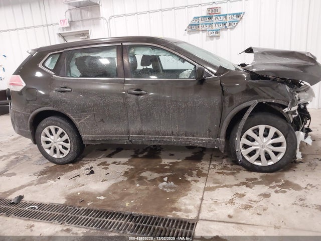 JN8AT2MV6GW131670 Nissan ROGUE S