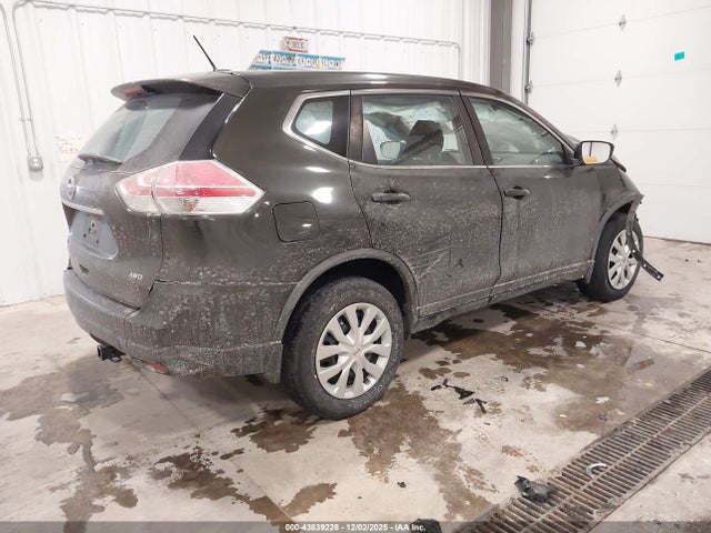 JN8AT2MV6GW131670 Nissan ROGUE S