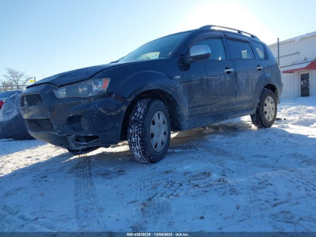 2011 MITSUBISHI OUTLANDER JA4AS2AW3BU034386 Photo 1