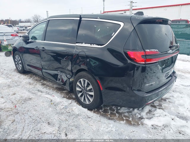 2023 CHRYSLER PACIFICA HYBRID 2C4RC1L70PR527176 Photo 2