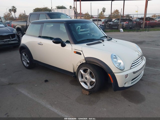 2005 MINI COOPER WMWRC33595TJ69198