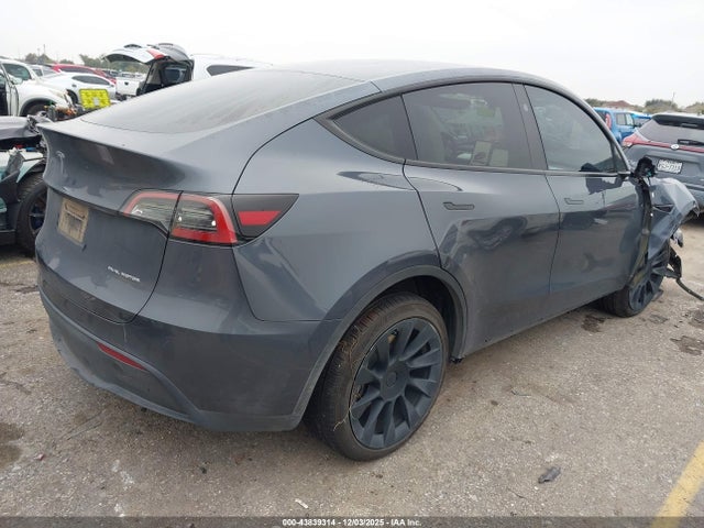 2023 TESLA MODEL Y 7SAYGDEE6PA140222 Photo 3