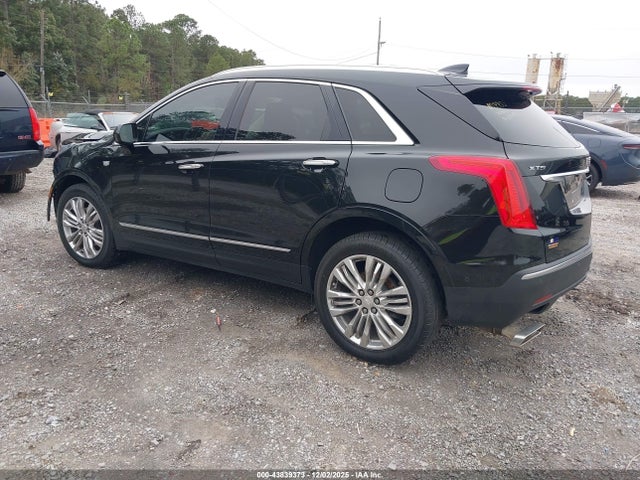 2018 CADILLAC XT5 1GYKNERS0JZ188098 Photo 2