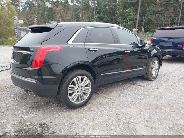 2018 CADILLAC XT5 1GYKNERS0JZ188098 Photo 3