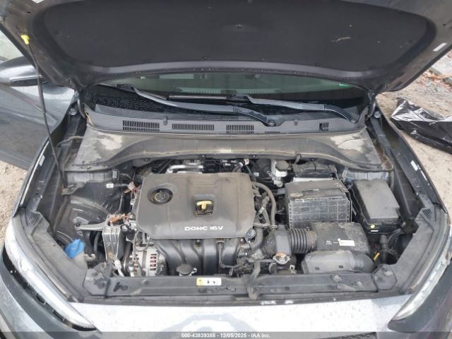 2019 HYUNDAI KONA KM8K12AA0KU295858 Photo 9