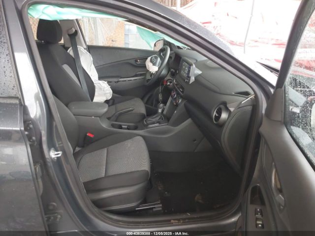 2019 HYUNDAI KONA KM8K12AA0KU295858 Photo 4