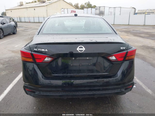 1N4BL4DV4NN359140 Nissan Altima Sv Fwd