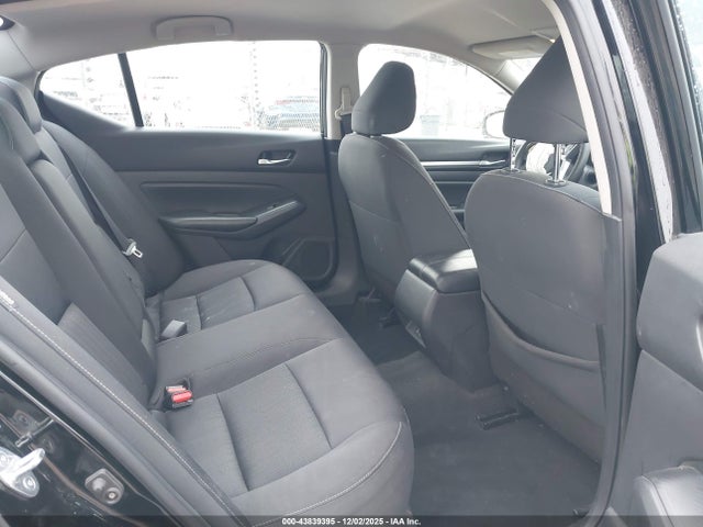 1N4BL4DV4NN359140 Nissan Altima Sv Fwd