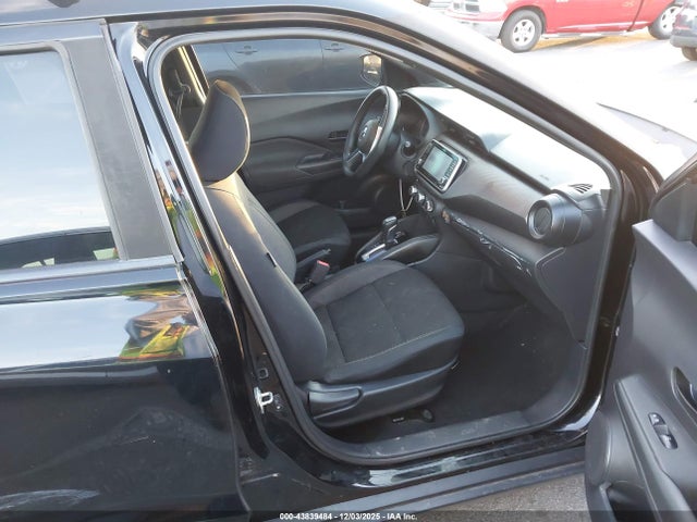 3N1CP5CU1JL544535 Nissan KICKS S