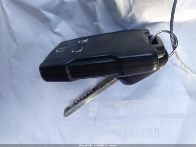 43839501 :رقم المزاد ، 1GT22YEG6FZ516505 vin ، 2015 Gmc Sierra 2500hd Sle مزاد بيع