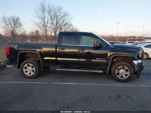 43839501 :رقم المزاد ، 1GT22YEG6FZ516505 vin ، 2015 Gmc Sierra 2500hd Sle مزاد بيع