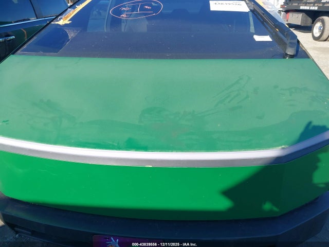 2024 TESLA CYBERTRUCK 7G2CEHED2RA027590 Photo 9