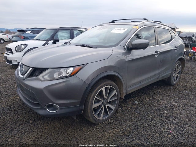 JN1BJ1CR2HW127740 Nissan Rogue Sport Sl