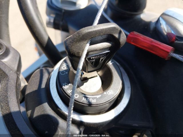 2022 TRIUMPH MOTORCYCLE STREET SCRAMBLER SMTD44G72NTAV5754 Photo 10