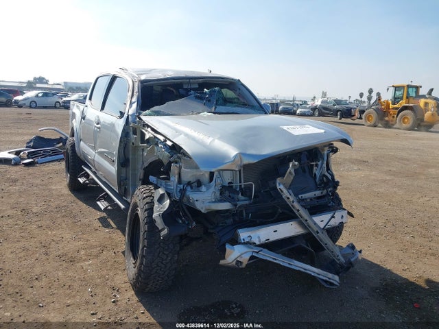 3TMAZ5CN6NM162511 Toyota Tacoma Sr5 V6