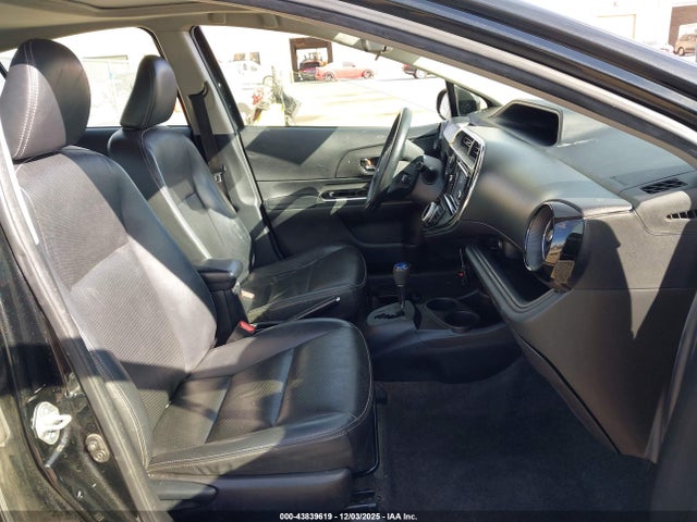 JTDKDTB36J1605819 Toyota Prius C Four