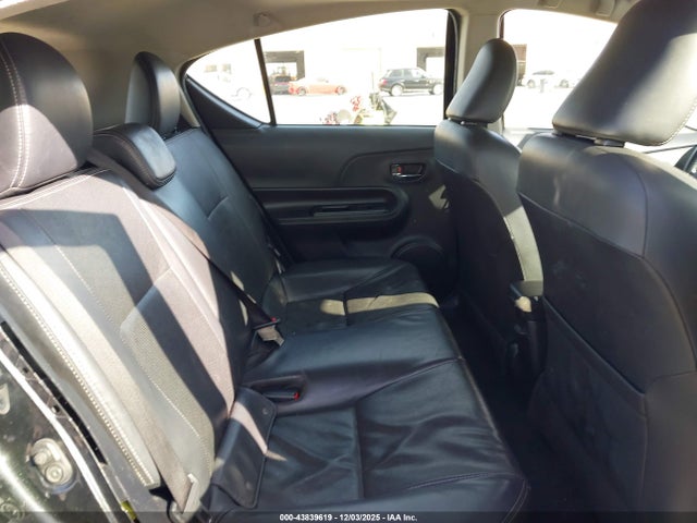 JTDKDTB36J1605819 Toyota Prius C Four