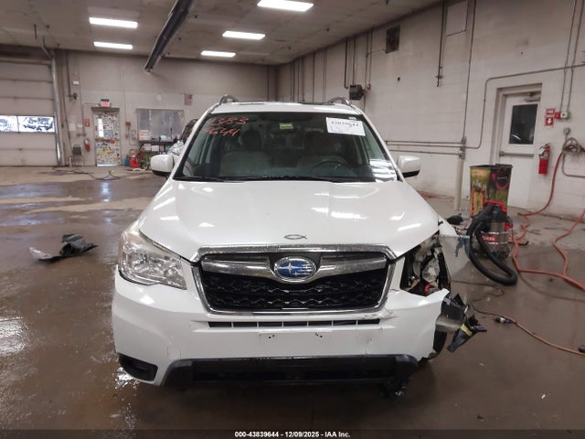43839644 :رقم المزاد ، JF2SJAEC6EH417003 vin ، 2014 Subaru Forester 2.5i Premium مزاد بيع