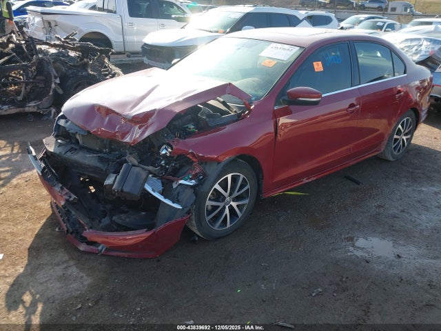 2017 Volkswagen Jetta 1.4t Se მანქანა იყიდება აუქციონზე, vin: 3VWDB7AJ4HM323713, აუქციონის ნომერი: 43839692