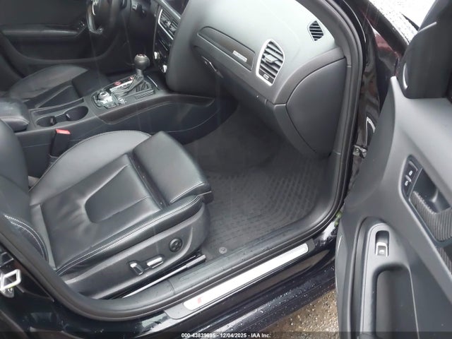 2015 AUDI S4 WAUBGAFL6FA093781 Photo 4