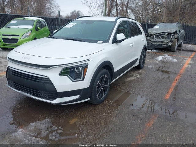 2023 KIA NIRO KNDCP3LE6P5088857 Photo 1